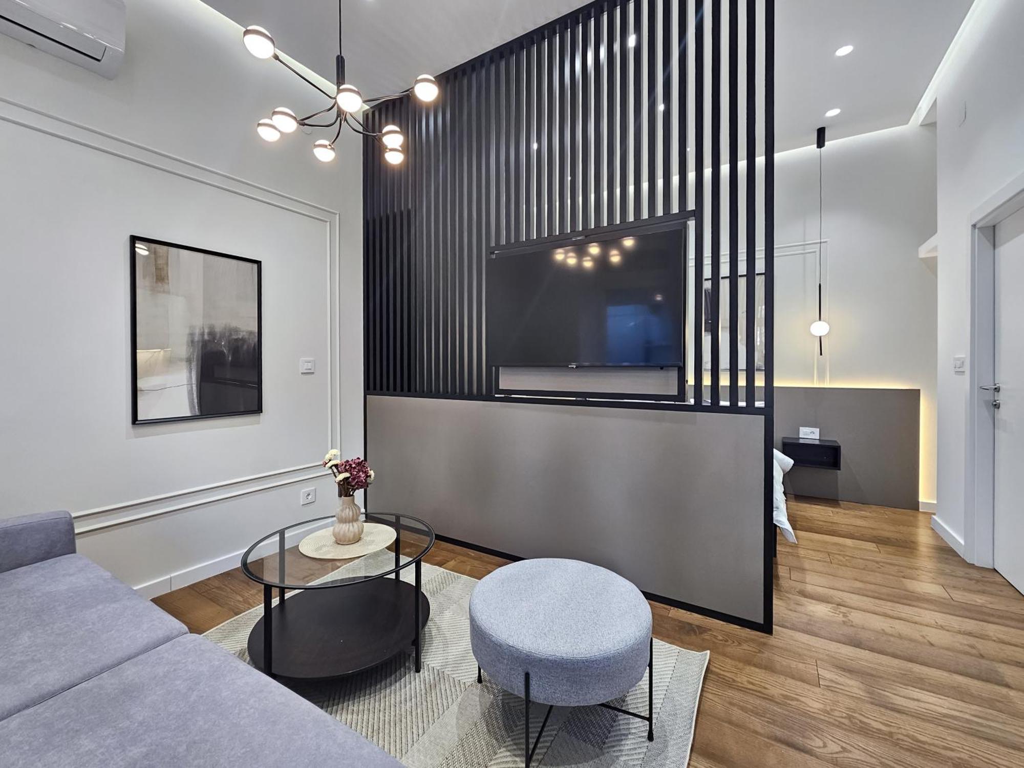 Central Life Belgrado Esterno foto
